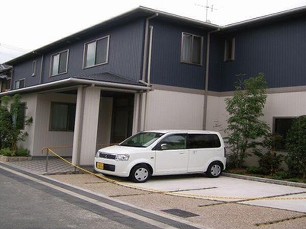 岸和田市地域包括支援センター萬寿園中部（常勤） の社会福祉主事任用求人サブ写真3