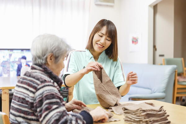 医療法人和光会 ファミリーケア島（常勤）のケアマネジャー求人の写真
