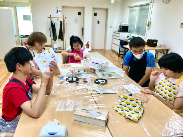 ビーイングバンブー高円寺（契約職員）の支援員求人の写真