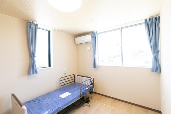 サービス付き高齢者向け住宅 青地の館（夜勤専従パート）の介護職求人メイン写真4