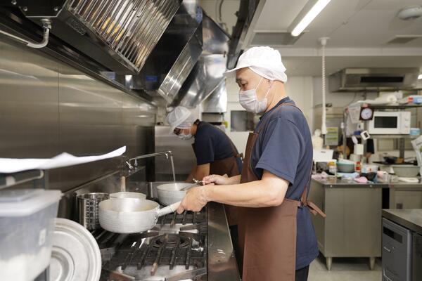 イリーゼ戸塚（厨房/パート）の調理師/調理員求人メイン写真2