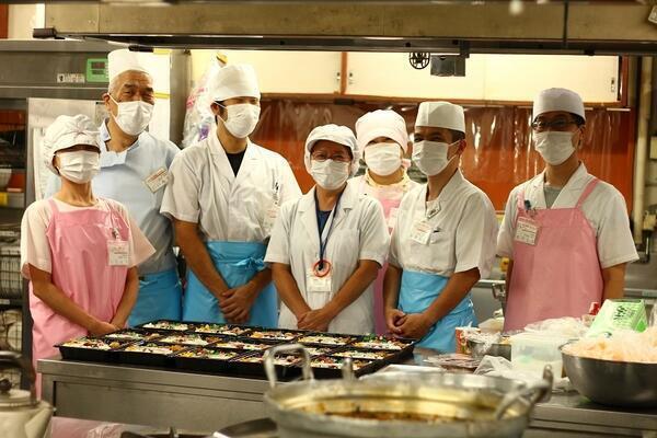 特別養護老人ホーム ハトホーム（常勤）の調理師/調理員求人の写真