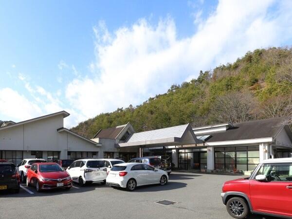 洛西ふれあいの里 療護園(常勤)の支援員求人の写真