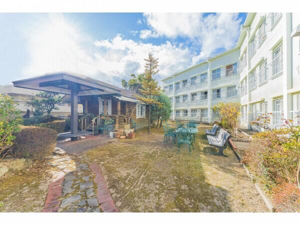 養護老人ホーム六甲台ビラ(常勤)の介護職求人の写真