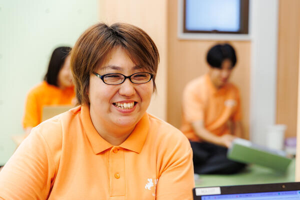 ホップステップ梶ヶ谷校(児童指導員/常勤)の社会福祉士求人サブ写真2