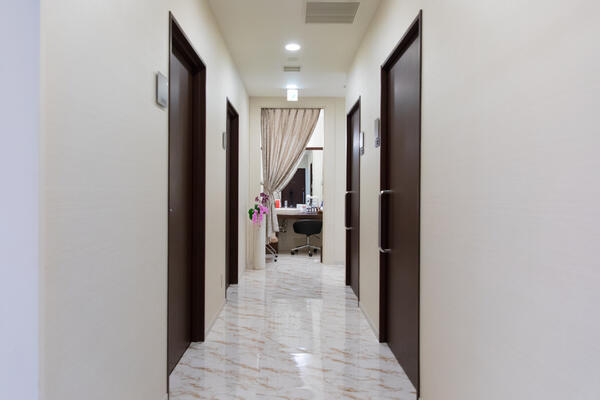 松林景一美容クリニック天神（常勤）の一般事務求人メイン写真4