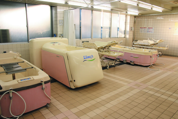 老人保健施設ナーシングホーム和光（デイケア/パート）の介護福祉士求人メイン写真4