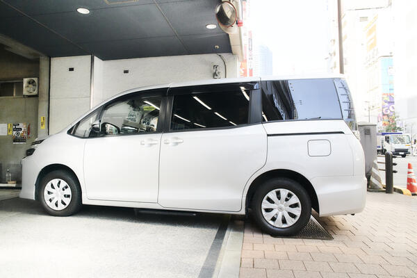 秋葉原腎クリニック（パート）の送迎ドライバー求人の写真