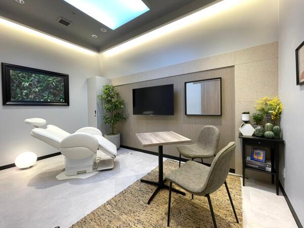 リペアセルクリニック東京院（受付 / 常勤）の一般事務求人メイン写真4