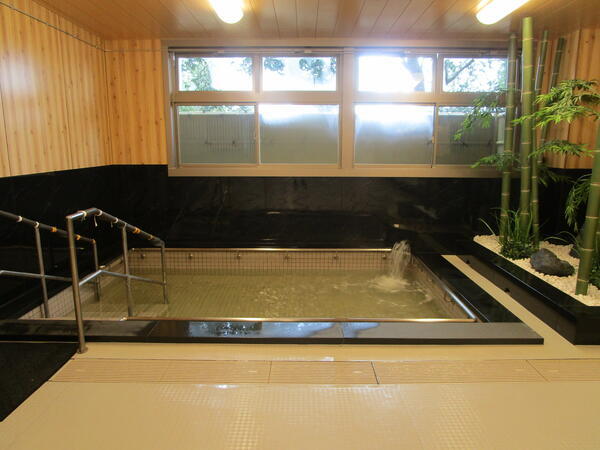 介護老人保健施設桜田(通所リハ)の介護職求人サブ写真1