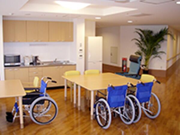 特別養護老人ホーム 陽のあたる丘MISONO（常勤）の介護福祉士求人メイン写真4