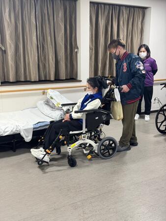 住宅型有料老人ホーム 湯の郷てんすい（夜勤専従常勤）の介護職求人メイン写真3