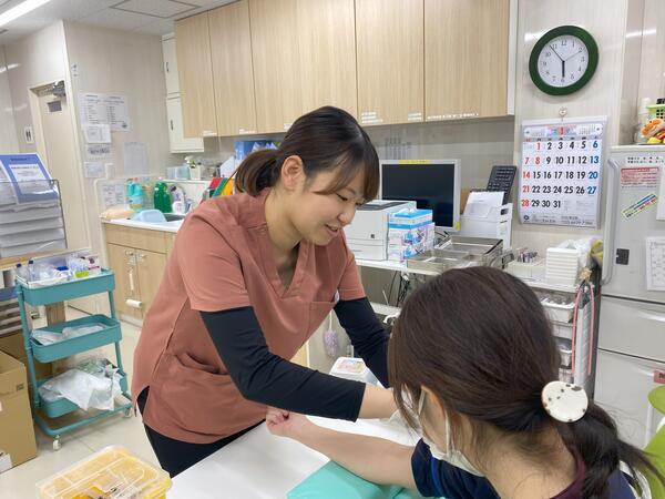 横浜弘明寺呼吸器内科・内科クリニック（常勤）の看護師求人メイン写真3