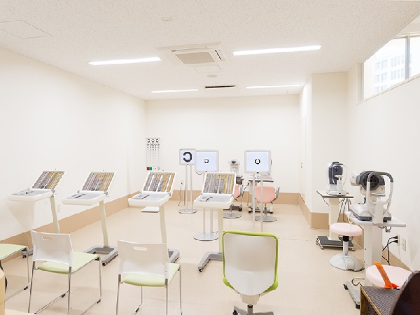 比嘉眼科（外来・病棟・手術室 / 常勤） の看護師求人メイン写真4