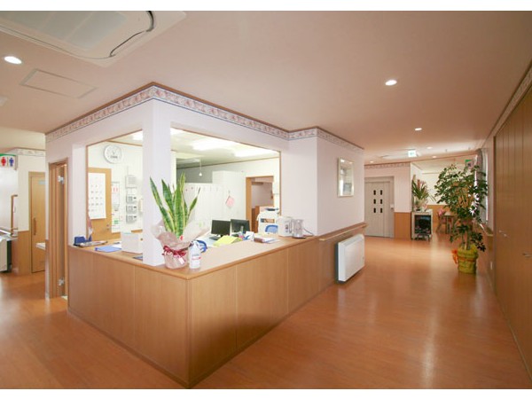 住宅型有料老人ホーム 青い鳥ハッピーホーム（パート）の介護福祉士求人の写真