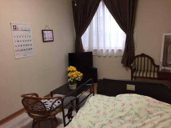 住宅型有料老人ホーム ツツジ苑 小倉南（常勤）の介護職求人メイン写真2