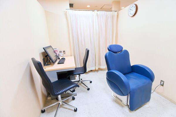 オザキクリニックLUXE新宿（パート）の看護師求人メイン写真4