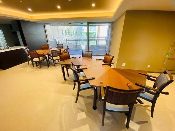 特別養護老人ホーム 明日に架ける橋（パート）の介護職求人メイン写真3