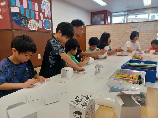 児童発達支援・放課後等デイサービス いんくるーじょん柏原事業所（児童指導員・正社員）の支援員求人の写真