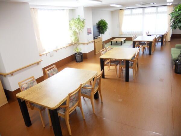 有料老人ホーム エスケア阿久比（パート）の調理師/調理員求人の写真