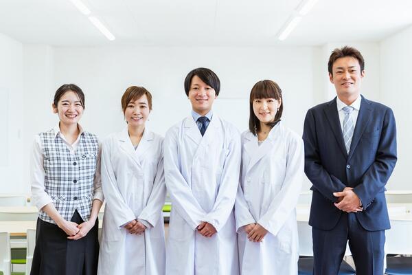 横浜新緑総合病院（準夜帯／パート）の医療事務求人メイン写真3