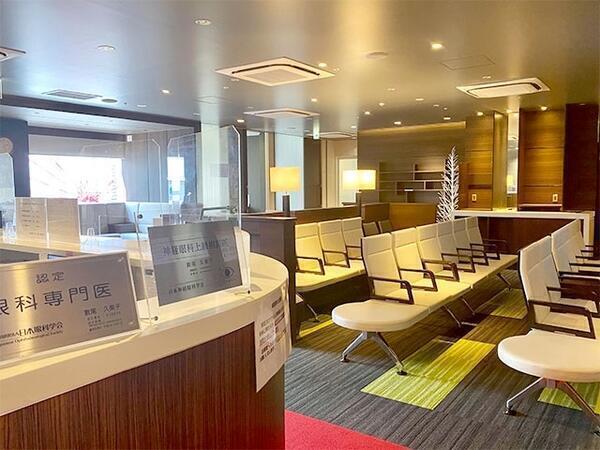 先進会眼科 福岡天神（常勤）の医療事務求人の写真