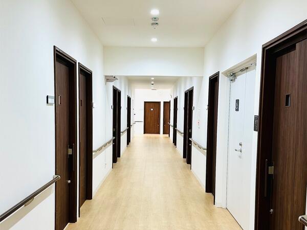 住宅型有料老人ホーム フォンテーヌ海老名上今泉（常勤）の介護職求人メイン写真3