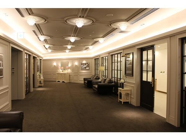 ラッフルズメディカル大阪クリニック（パート）の医療事務求人の写真