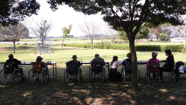 特別養護老人ホームわいふ桜座（常勤）の介護福祉士求人メイン写真3