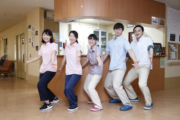 介護老人福祉施設 たまプラーザ倶楽部（常勤）の介護福祉士求人の写真