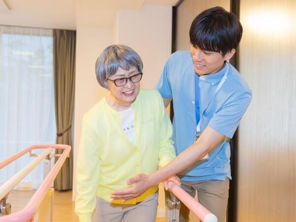 介護付有料老人ホーム はなことばプラス大井町（常勤）の理学療法士求人メイン写真3