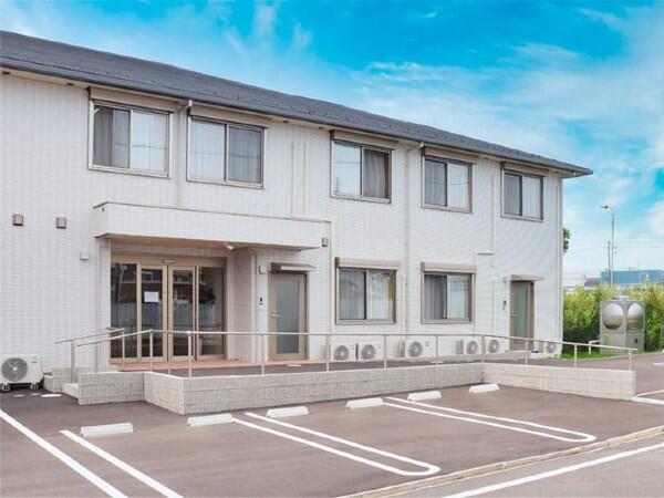 ナーシングホームしんかわテラス（常勤）の介護福祉士求人の写真