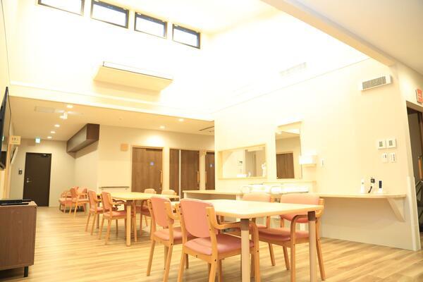 多気グループホームひまわり（夜勤専従パート）の介護職求人メイン写真2