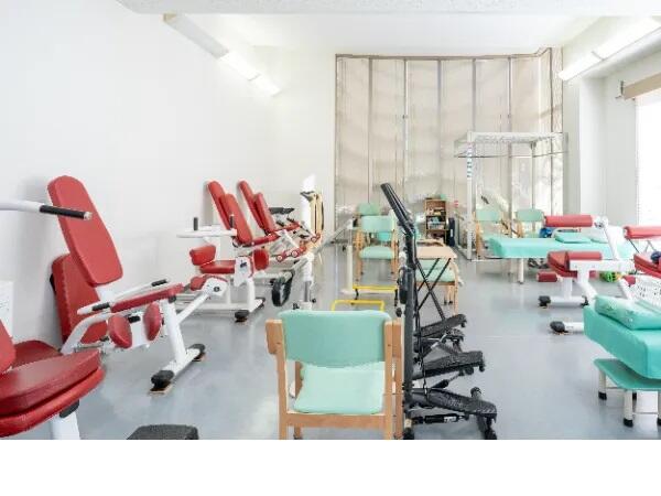 大島整形外科クリニック　フジヤマデイケア（常勤）の理学療法士求人メイン写真2