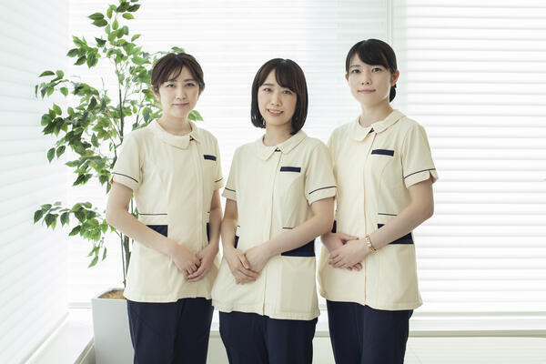 日本橋室町三井タワーミッドタウンクリニック(外来 / 常勤)の看護師求人の写真