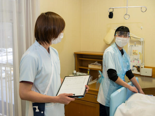 川西湖山病院（常勤）の准看護師求人メイン写真5