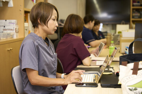 千葉在宅診療クリニック（相談員 / 常勤）の社会福祉士求人メイン写真2