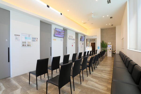 あつた皮ふ科・美容皮膚科クリニック（パート）の看護師求人メイン写真3