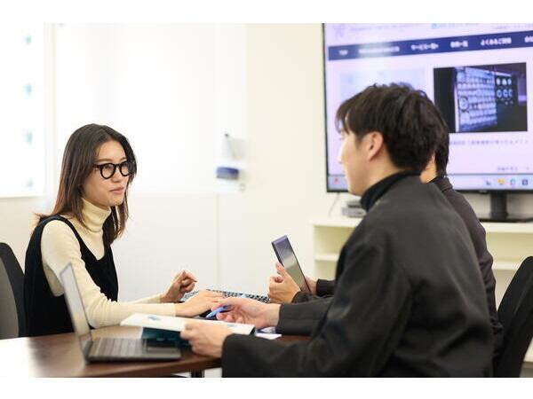 YKR medical labo株式会社（営業 / 常勤）の臨床検査技師求人メイン写真3