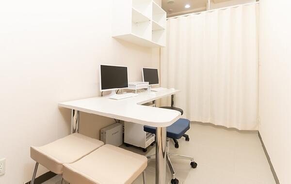 三軒茶屋Artクリニック（パート）の看護助手求人メイン写真4