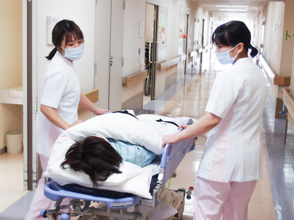 阪和第一泉北病院（常勤）の看護助手求人メイン写真2