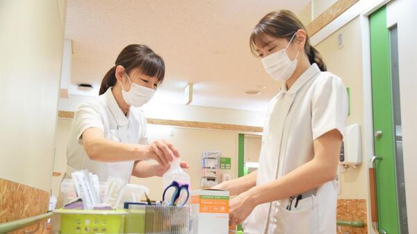 神谷病院（外来/日勤常勤）の准看護師求人メイン写真2