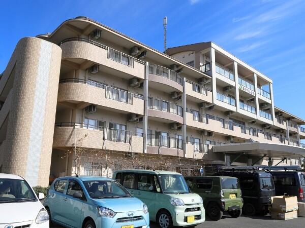 特別養護老人ホーム　はだの松寿苑の介護職求人メイン写真5