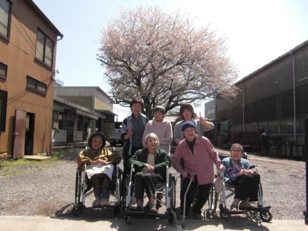 特別養護老人ホーム愛生苑（常勤）  の介護福祉士求人の写真