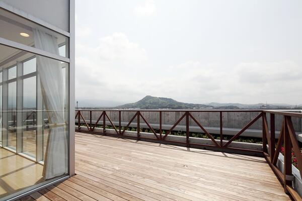 介護老人保健施設万葉テラス（パート）の介護福祉士求人の写真