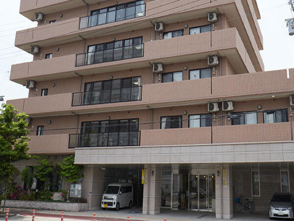 介護付き有料老人ホームゆう&あい(常勤)の介護福祉士求人の写真