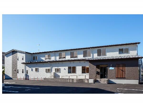 住宅型有料老人ホーム紡の家（正社員）の介護職求人の写真