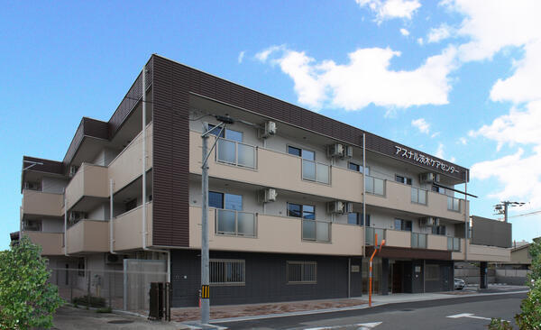 アスナル茨木ケアプランセンター(常勤)のケアマネジャー求人の写真