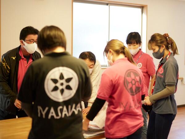 住宅型有料老人ホームIYASAKA伊丹（常勤）の介護職求人メイン写真3