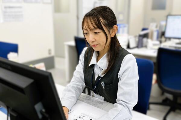 (株)ビー・エム・エル 東京第四営業所（パンチャー/準夜勤/パート）の一般事務求人メイン写真2